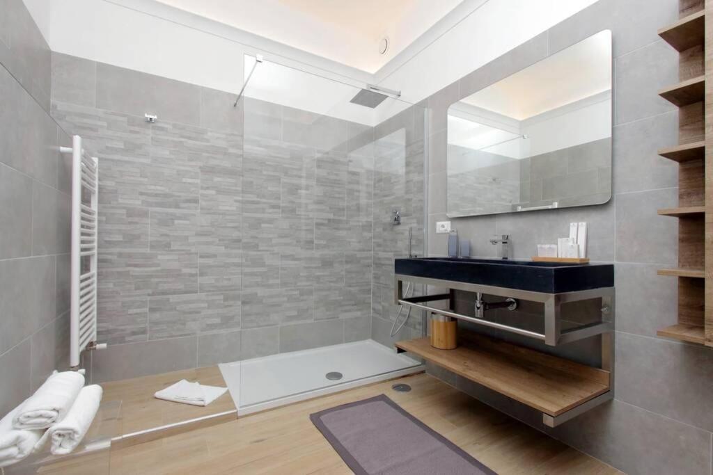 Aventino Contemporary Apartment Rome Exterior photo