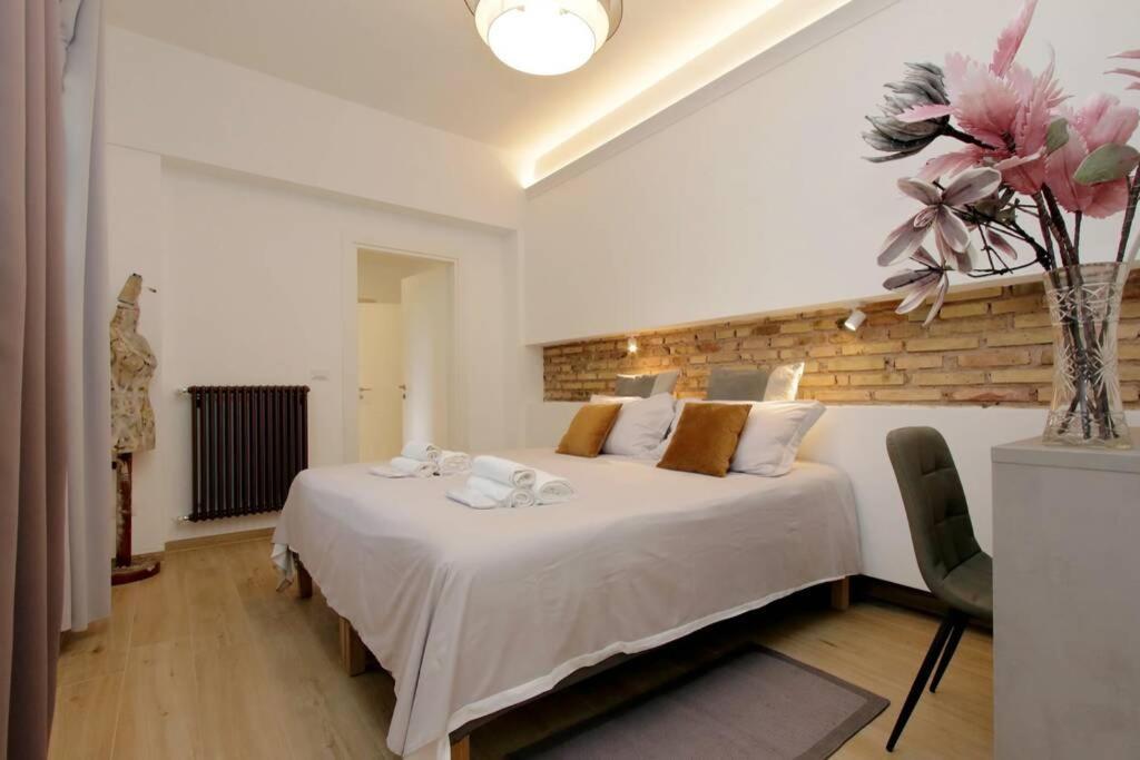 Aventino Contemporary Apartment Rome Exterior photo
